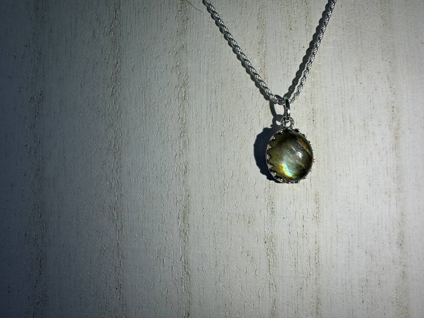 Stunning Labradorite Pendant w/Sterling Silver Necklace