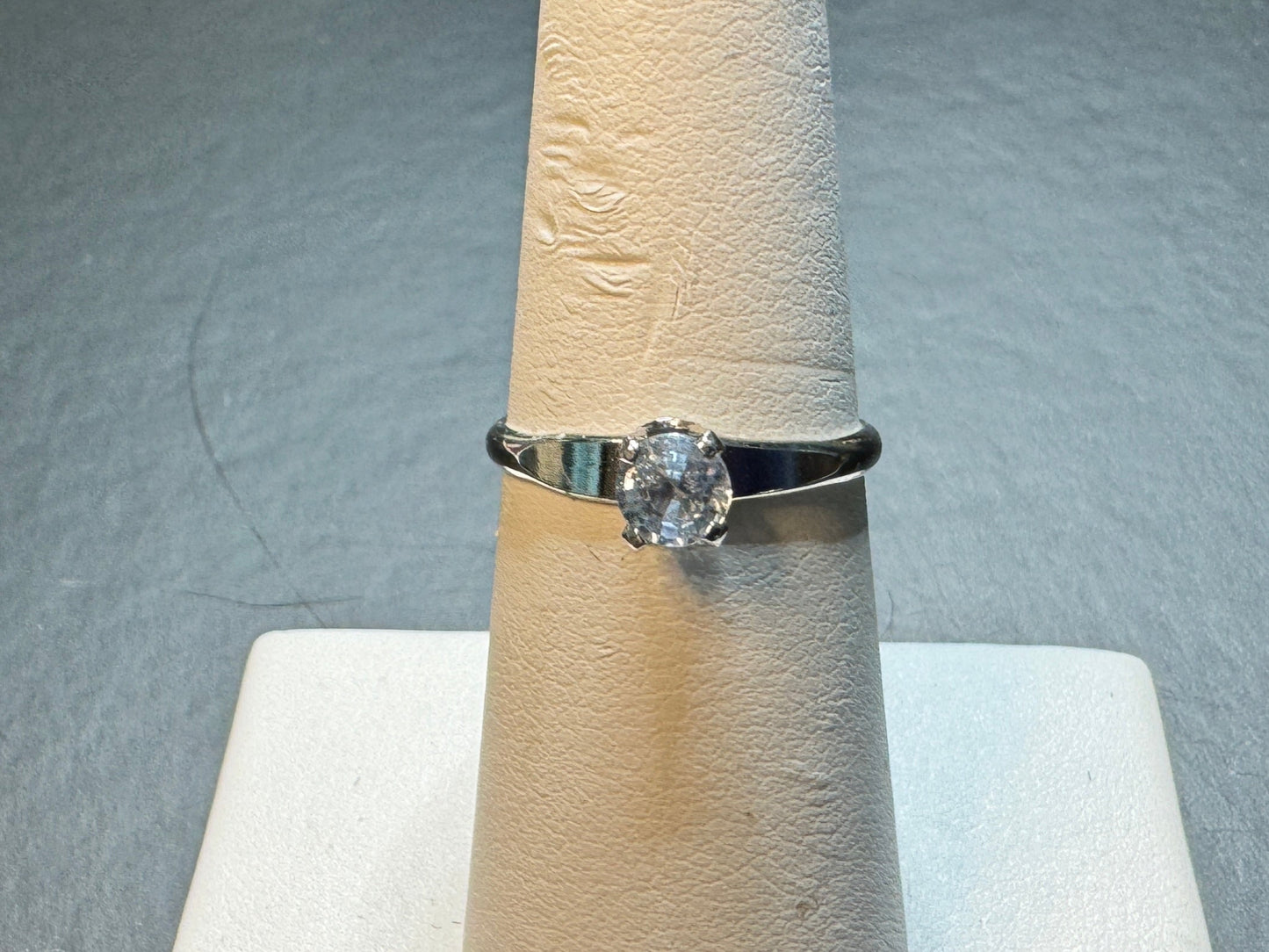 Light Blue Solitaire Sapphire Ring in Sterling Silver (0.5 ct, Size 6)