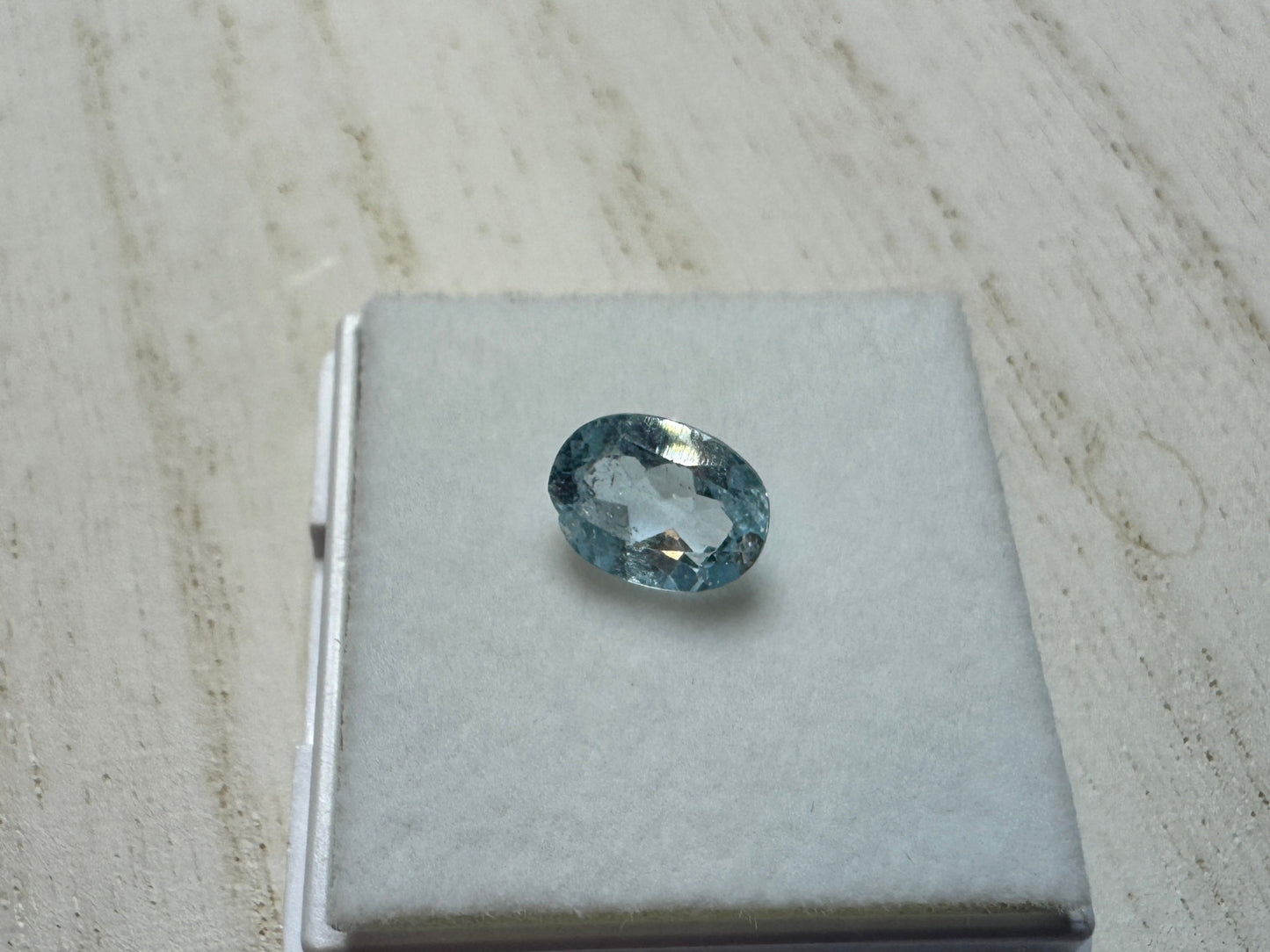Enchanting Oval Cut Aquamarine 1.5cts