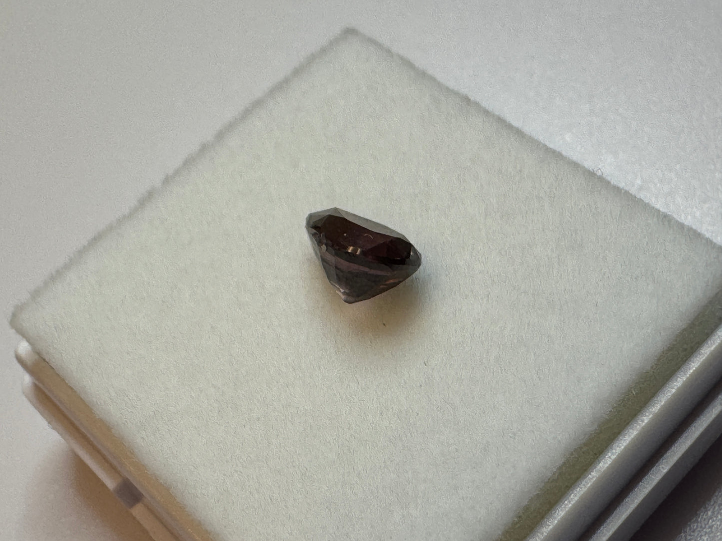 Pink and Purple Color Change Teardrop Shape Spinel (7x5mm, 1.1 carats)