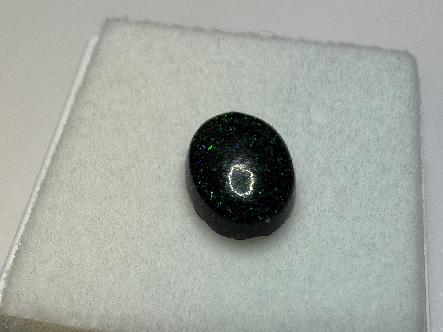 Australian Fairy Opal (9 x 7mm, 1.25 carats)