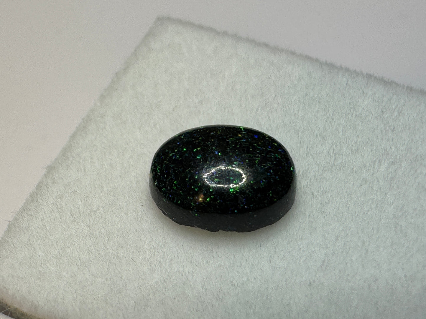 Australian Fairy Opal (9 x 7mm, 1.25 carats)