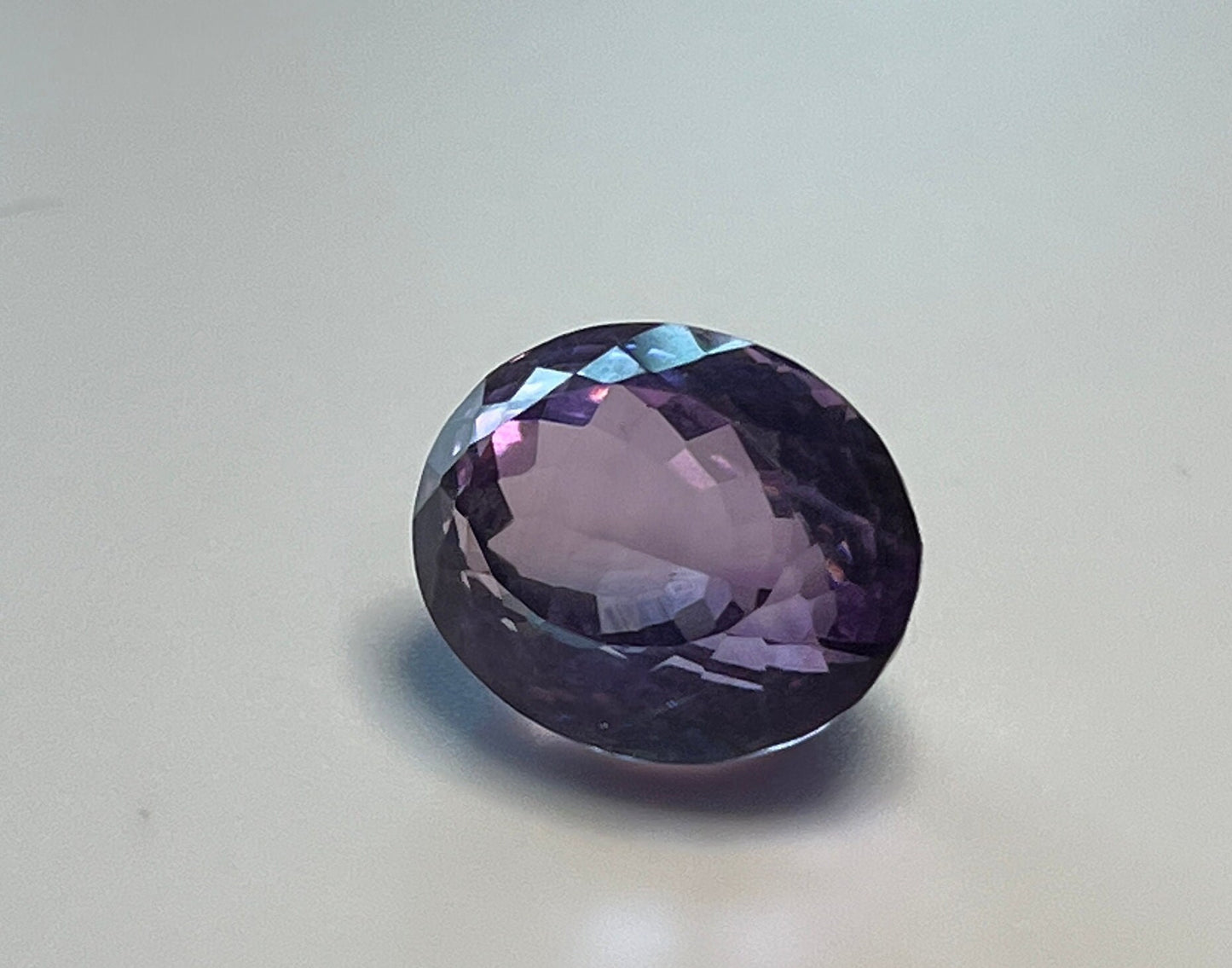 Stunning 23.25 carat AAA Quality Oval Amethyst Gemstone